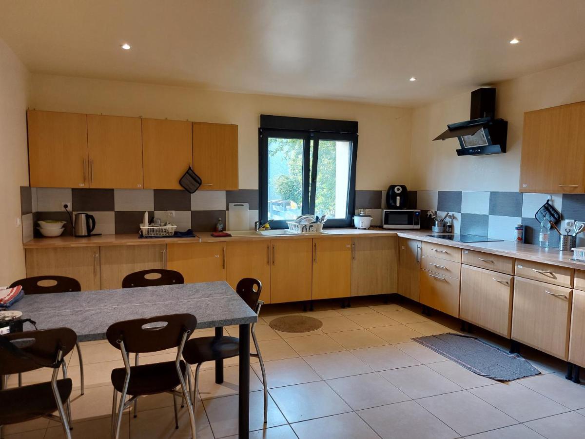 Residence De La Gare, Chambre Meublee ลงชูโม ภายนอก รูปภาพ
